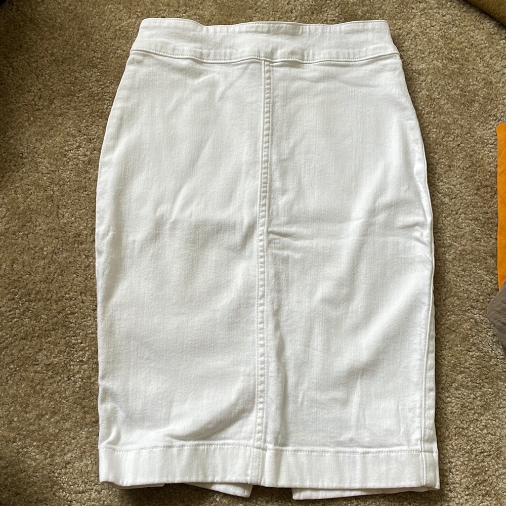 Aritzia Wilfred White Denim Skirt